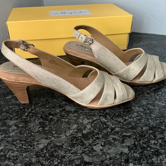 Soft spots open toe heel sandal - Picture 2 of 4